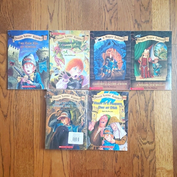 Other - Set Of 8 Dragon Slayer Academy Books By Kate McMullan Paperback Children's Books